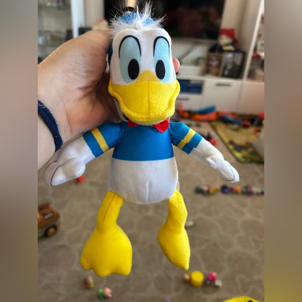 Disney Donald Duck clip plush NWT